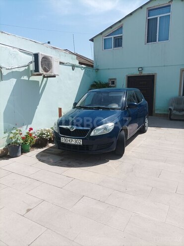 Skoda Fabia 2011, 400,000 km - 1.6 l - Bakı