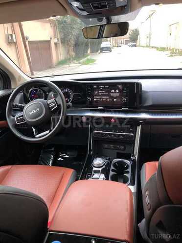 Kia Carnival-6