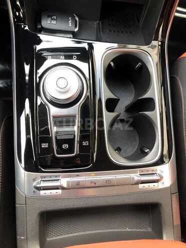 Kia Carnival-9