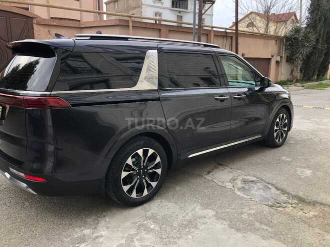 Kia Carnival-4