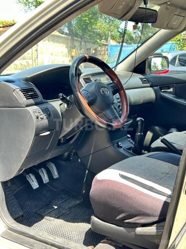 Toyota Corolla 2006, 250,000 km - 1.4 l - Bakı
