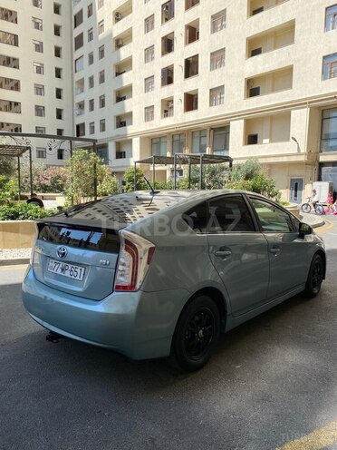 Toyota Prius 2015, 309,000 km - 1.8 л - Bakı