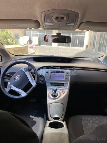 Toyota Prius 2015, 309,000 km - 1.8 л - Bakı