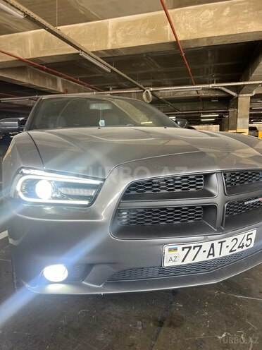Dodge Charger-7