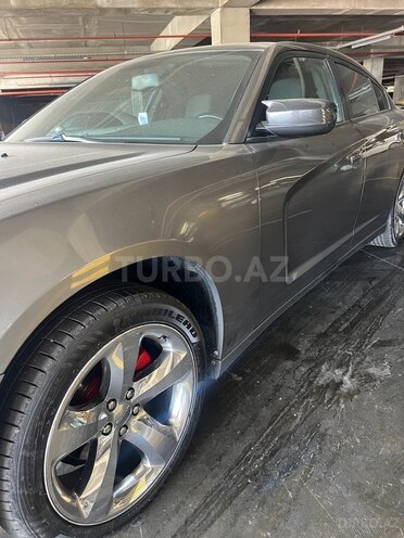 Dodge Charger-8