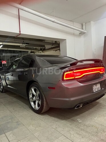 Dodge Charger-18