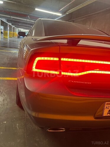 Dodge Charger-12