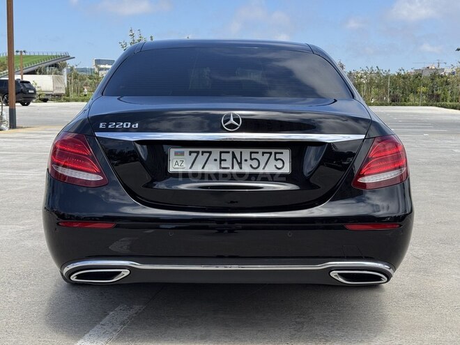 Mercedes E 220 d 2016, 337,000 km - 2.0 l - Bakı