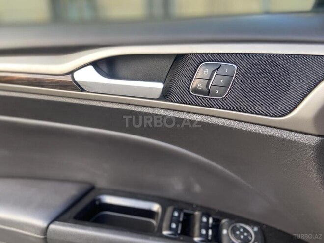 Ford Fusion (North America) 2013, 298,000 km - 1.5 л - Gəncə