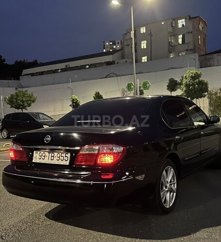 Nissan Maxima-2