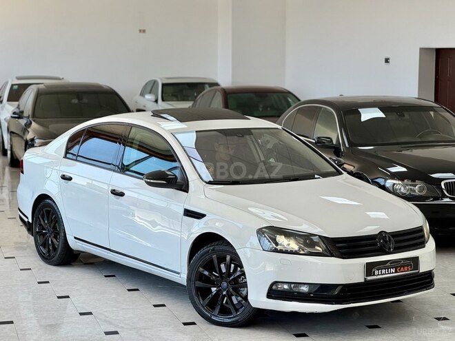 Volkswagen Passat-8