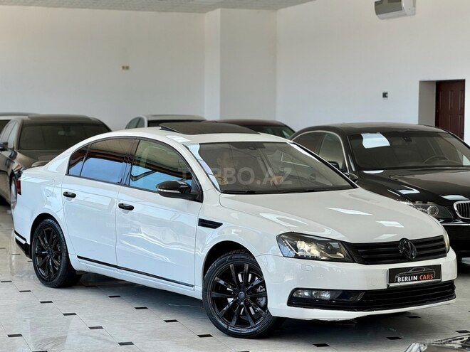 Volkswagen Passat-1
