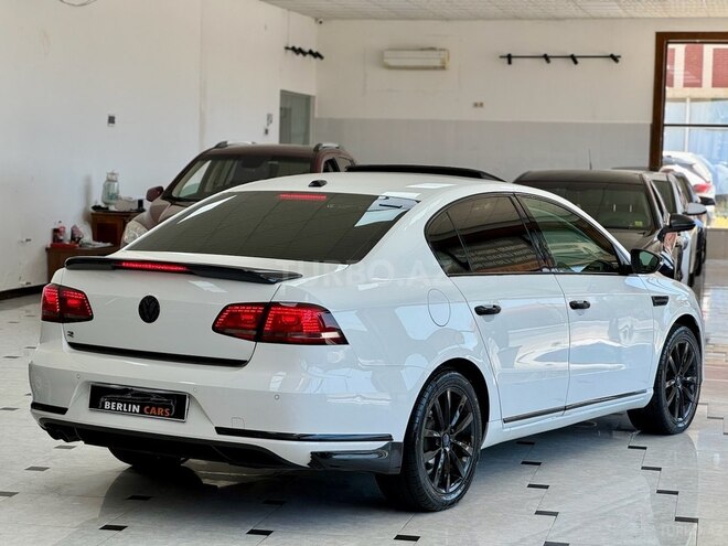 Volkswagen Passat-16
