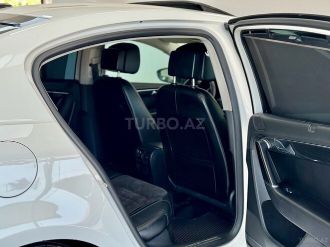 Volkswagen Passat-34