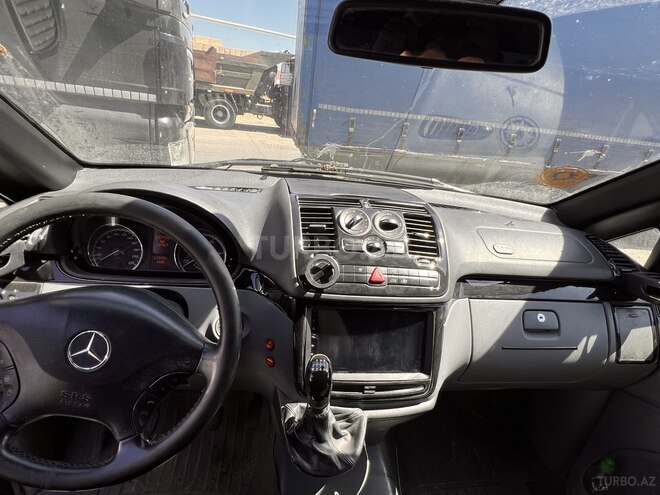 Mercedes Vito 111 2010, 337,000 km - 2.2 l - Bakı