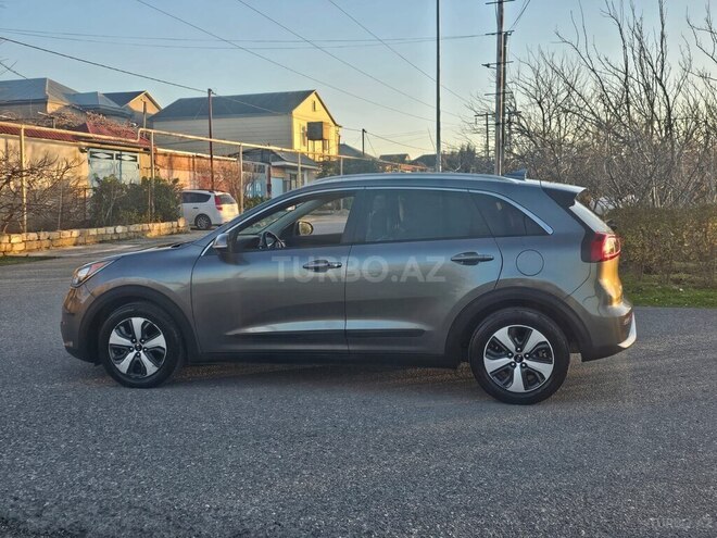 Kia Niro 2017, 145,000 km - 1.6 l - Bakı