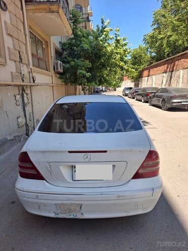Mercedes C 200 2001, 251,000 km - 2.0 l - Bakı
