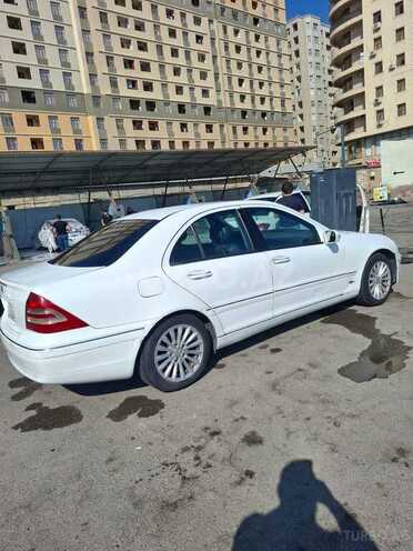 Mercedes C 200 2001, 251,000 km - 2.0 l - Bakı