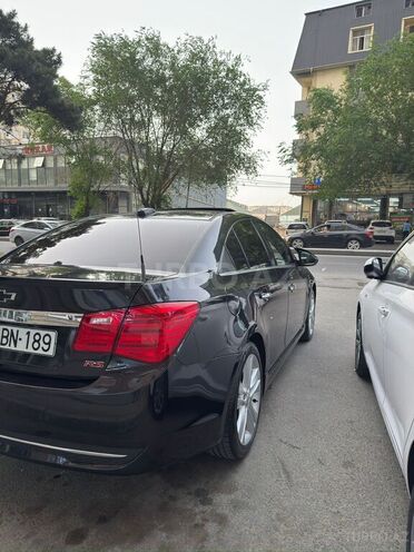 Chevrolet Cruze-4