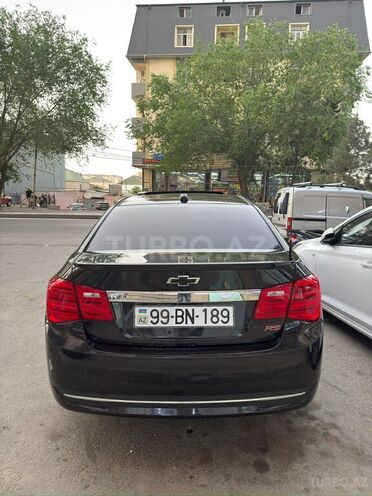 Chevrolet Cruze-11