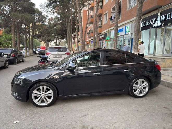 Chevrolet Cruze-5