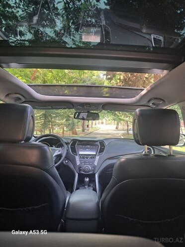Hyundai Santa Fe-3