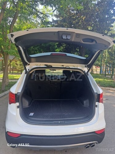 Hyundai Santa Fe-7