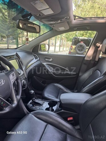 Hyundai Santa Fe-9