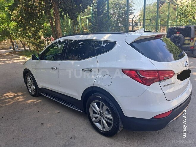 Hyundai Santa Fe-4