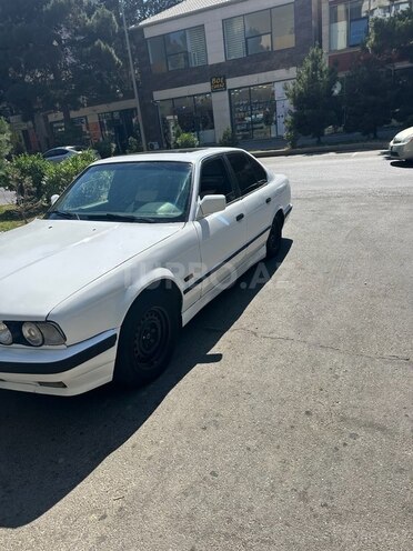 BMW 525 1989, 393,393 km - 2.5 l - Bakı