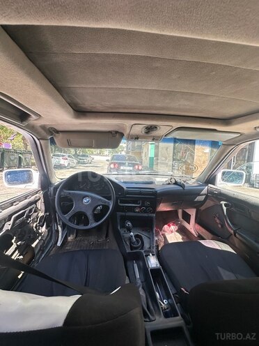 BMW 525 1989, 393,393 km - 2.5 l - Bakı