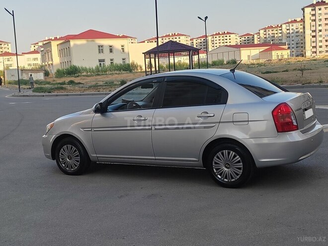 Hyundai Accent 2009, 280,000 km - 1.5 l - Sumqayıt