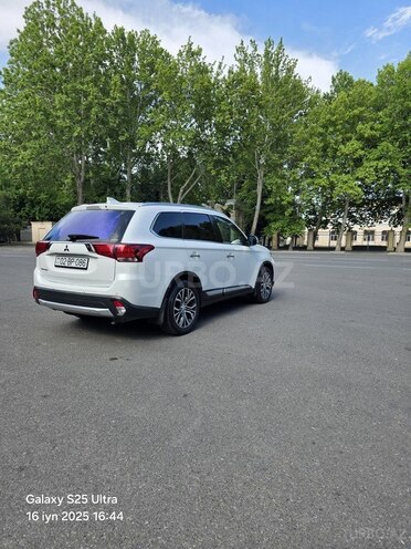 Mitsubishi Outlander 2017, 165,000 km - 2.4 l - Mingəçevir
