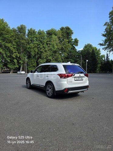 Mitsubishi Outlander 2017, 165,000 km - 2.4 l - Mingəçevir