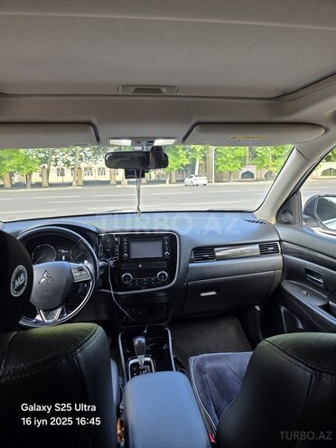 Mitsubishi Outlander 2017, 165,000 km - 2.4 l - Mingəçevir