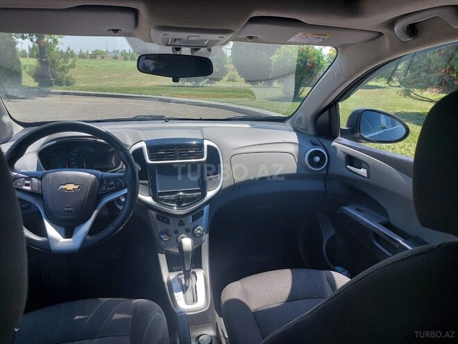 Chevrolet Aveo-3