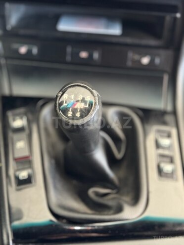 BMW 325-17