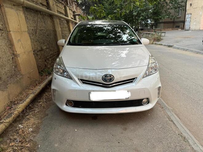 Toyota Prius V 2012, 240,000 km - 1.8 l - Bakı