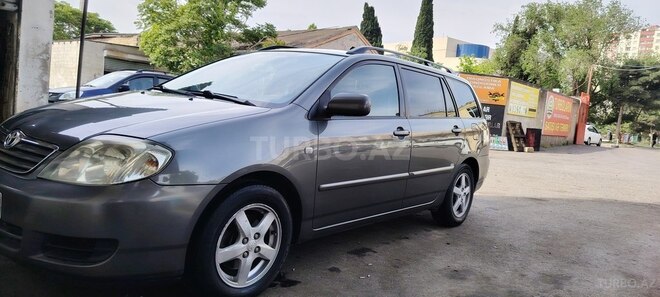 Toyota Corolla 2006, 289,000 km - 1.4 l - Bakı