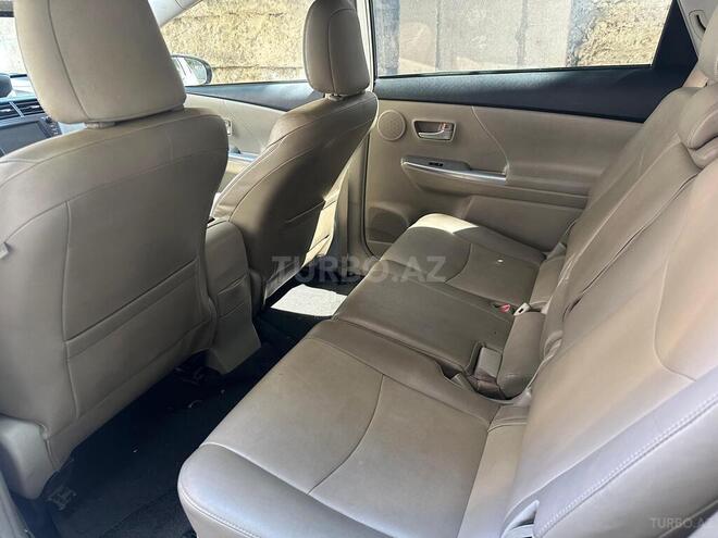 Toyota Prius V 2012, 240,000 km - 1.8 l - Bakı