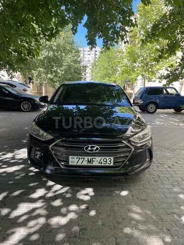 Hyundai Elantra 2016, 241,402 km - 2.0 л - Bakı