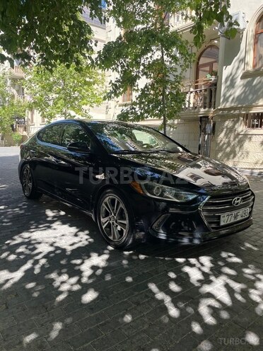Hyundai Elantra 2016, 241,402 km - 2.0 л - Bakı
