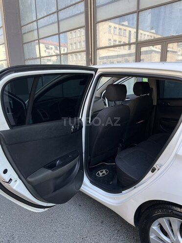 Hyundai i20 2009, 251,750 km - 1.6 l - Bakı
