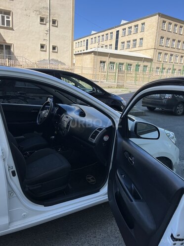 Hyundai i20 2009, 251,750 km - 1.6 l - Bakı