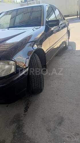 Mercedes C 220 1995, 368,500 km - 2.2 л - Bakı