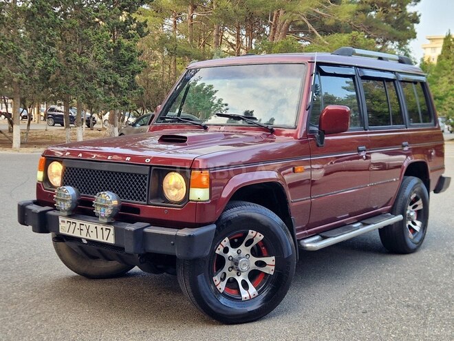 Mitsubishi Pajero 1990, 254,378 km - 2.5 l - Sumqayıt