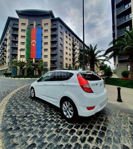Hyundai Accent 2015, 182,000 km - 1.6 l - Bakı