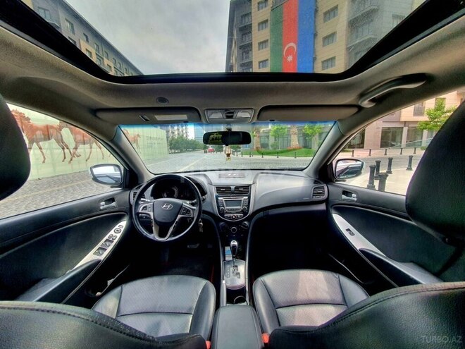 Hyundai Accent 2015, 182,000 km - 1.6 l - Bakı