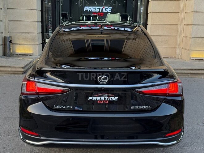 Lexus ES 300h 2023, 49,000 km - 2.5 l - Bakı