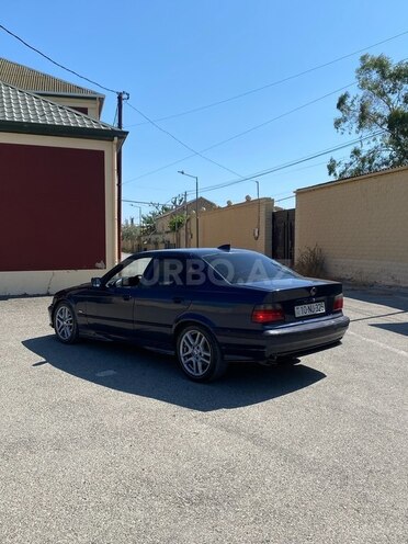BMW 325 1995, 400,588 km - 2.5 l - Bakı